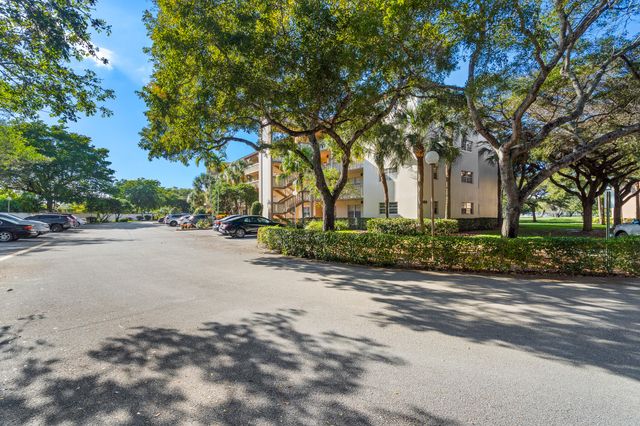 1606 Abaco Drive H2, Coconut Creek, FL 33066