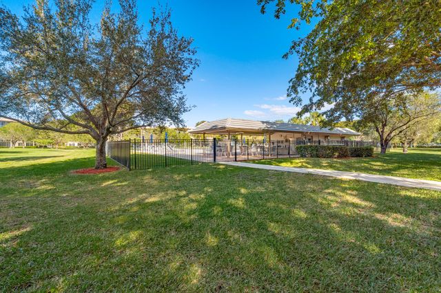 1606 Abaco Drive H2, Coconut Creek, FL 33066