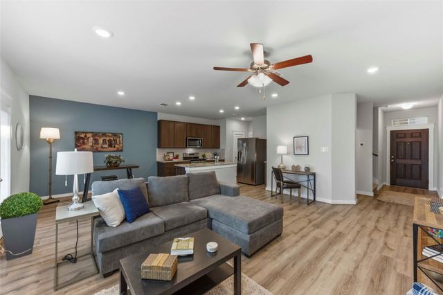 17203 Leafroller DR B, Pflugerville, TX 78660