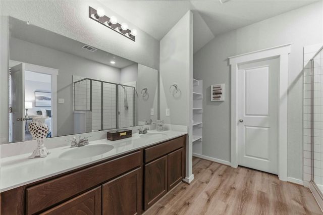 17203 Leafroller DR B, Pflugerville, TX 78660