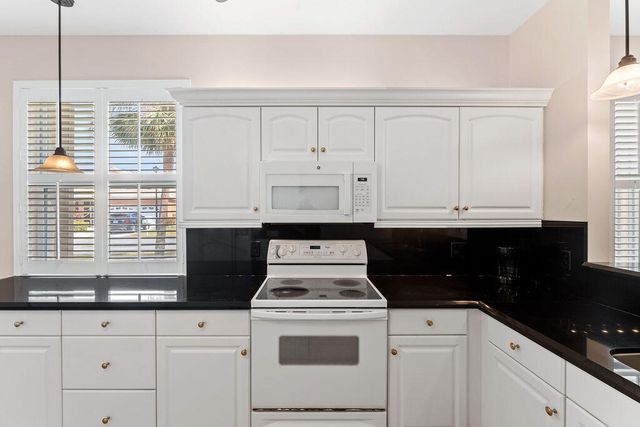 245 NW Zanzibar Place, Port St. Lucie, Port St Lucie, FL 34986