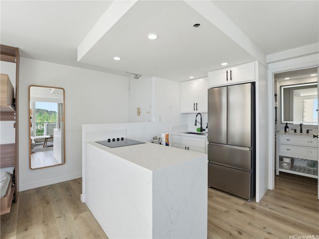 2427 Kuhio Avenue 3102, Honolulu, HI 96815