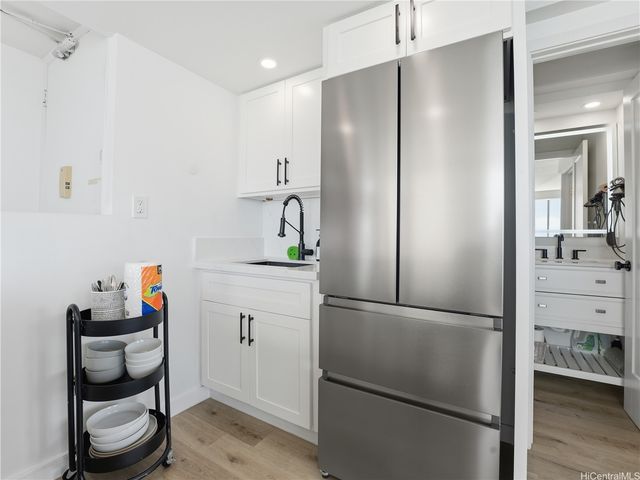 2427 Kuhio Avenue 3102, Honolulu, HI 96815
