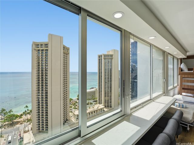 2427 Kuhio Avenue 3102, Honolulu, HI 96815