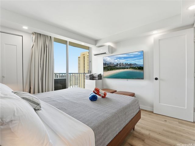 2427 Kuhio Avenue 3102, Honolulu, HI 96815