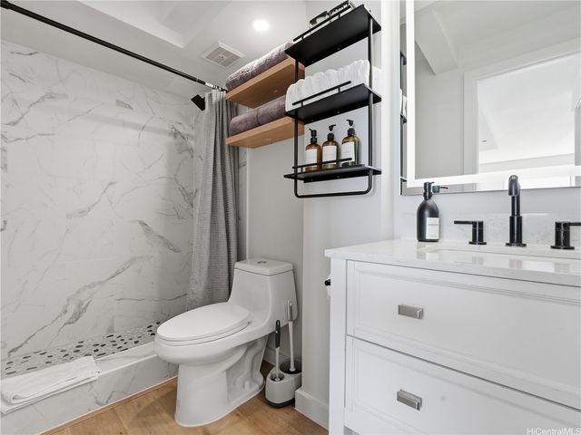 2427 Kuhio Avenue 3102, Honolulu, HI 96815