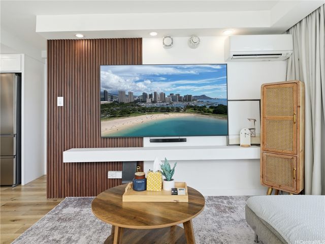 2427 Kuhio Avenue 3102, Honolulu, HI 96815