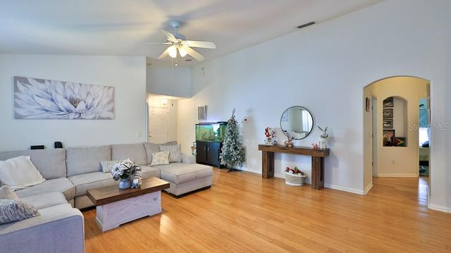 2774 SNOW GOOSE LANE, Lake Mary, FL 32746