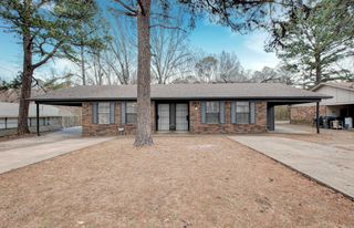 1905 Labette Manor Drive, Little Flock, AR 72205