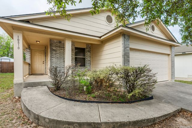 10810 Colt Chase, San Antonio, TX 78254