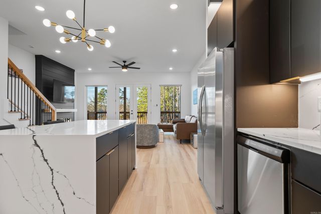 543 Northshore Drive, Hot Springs, AR 71913