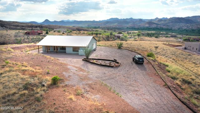 111 Red Mountain Court, Patagonia, AZ 85624