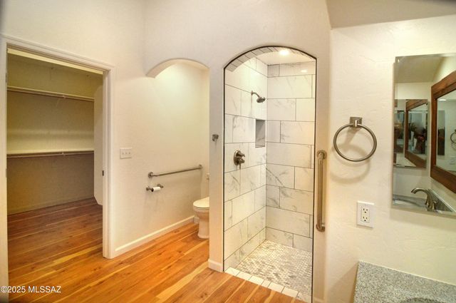 111 Red Mountain Court, Patagonia, AZ 85624