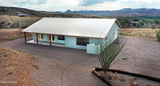 111 Red Mountain Court, Patagonia, AZ 85624