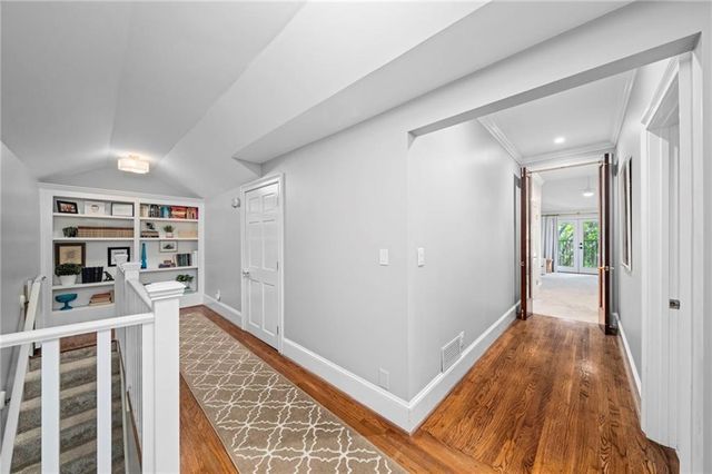 109 Peachtree Hills Avenue NE, Atlanta, GA 30305