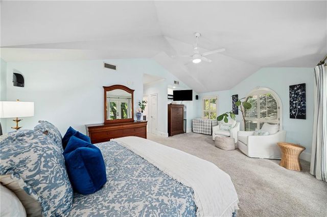 109 Peachtree Hills Avenue NE, Atlanta, GA 30305