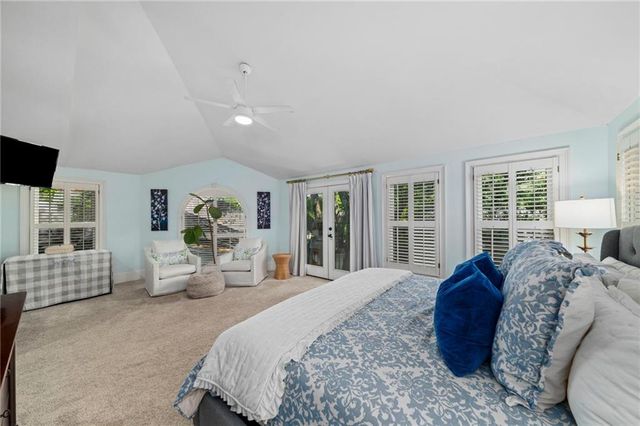 109 Peachtree Hills Avenue NE, Atlanta, GA 30305