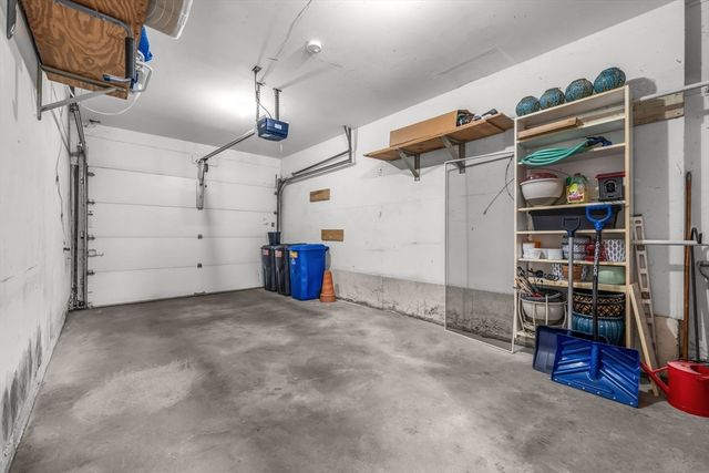 7 Whaler Lane 7, Quincy, MA 02171