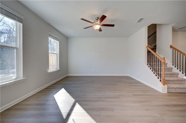 8098 Tiger Way, Riverdale, GA 30296