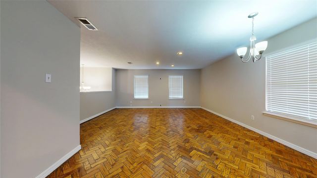 2139 Middle Creek Drive, Houston, TX 77339