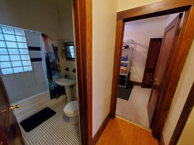 2600 N Humboldt BOULEVARD, Milwaukee, WI 53212