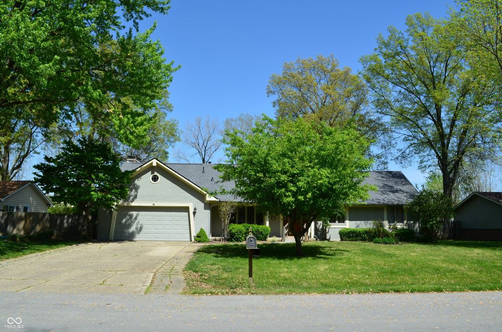 931 Beech Drive, Greenwood, IN 46142