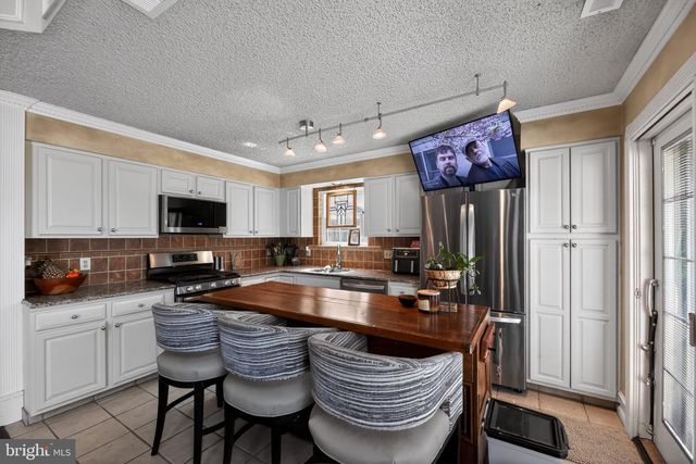 123 LA COSTA DR, Blackwood, NJ 08012