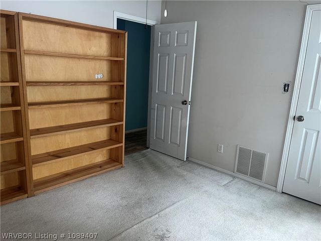 1906 N 47th Street, Fort Smith, AR 72904