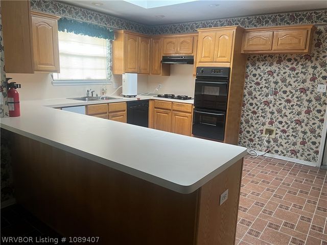1906 N 47th Street, Fort Smith, AR 72904
