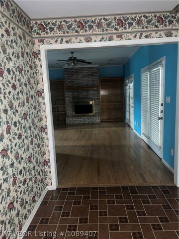 1906 N 47th Street, Fort Smith, AR 72904