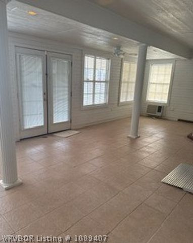 1906 N 47th Street, Fort Smith, AR 72904