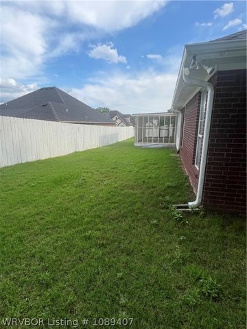 1906 N 47th Street, Fort Smith, AR 72904