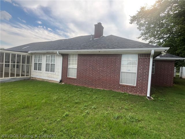 1906 N 47th Street, Fort Smith, AR 72904