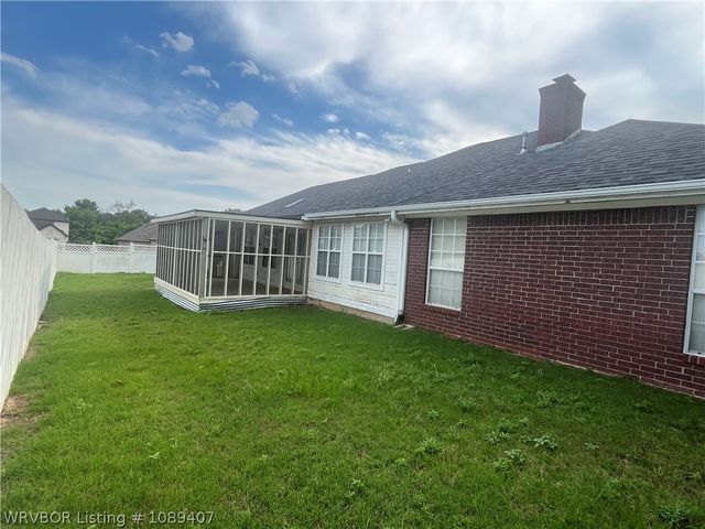 1906 N 47th Street, Fort Smith, AR 72904