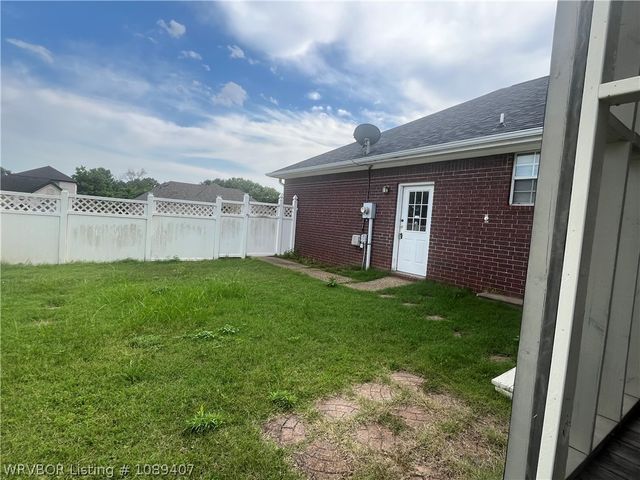 1906 N 47th Street, Fort Smith, AR 72904