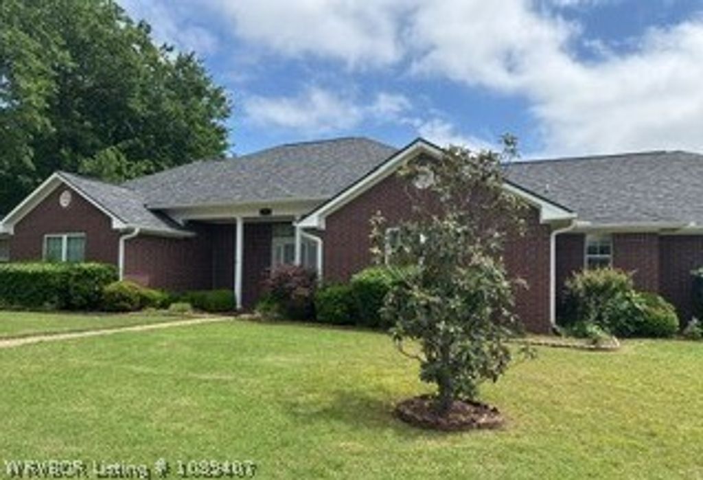 1906 N 47th Street, Fort Smith, AR 72904