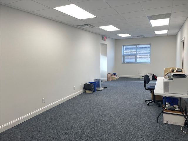 270 S Main St, Canandaigua-city, NY 14424