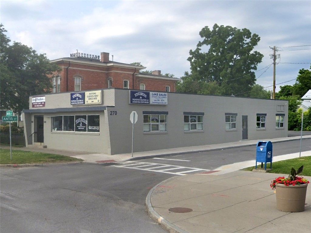 270 S Main St, Canandaigua-city, NY 14424