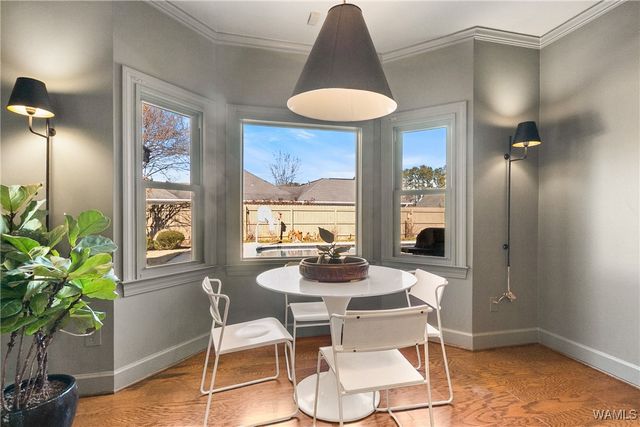 1585 Greystone, Tuscaloosa, AL 35406