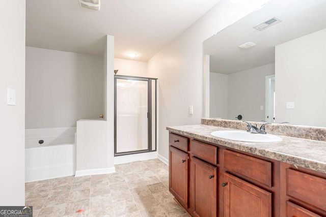 5497 Union Hill Court, Union City, GA 30291