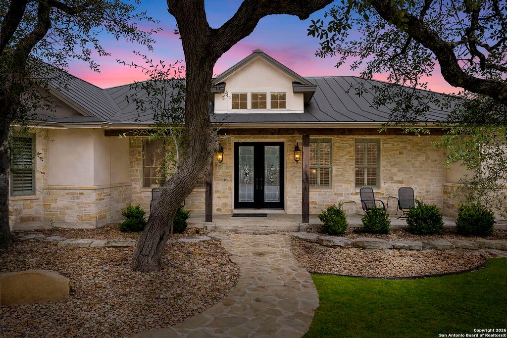 675 San Marcos, New Braunfels, TX 78132