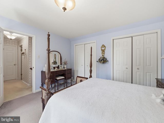 2606 RIDGE RD S, Martinsburg, WV 25403