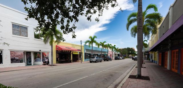 3652 Alexander Court, Lake Worth, FL 33463