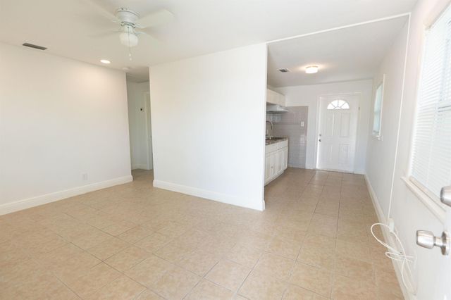 3652 Alexander Court, Lake Worth, FL 33463