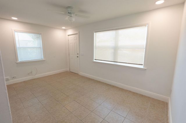 3652 Alexander Court, Lake Worth, FL 33463