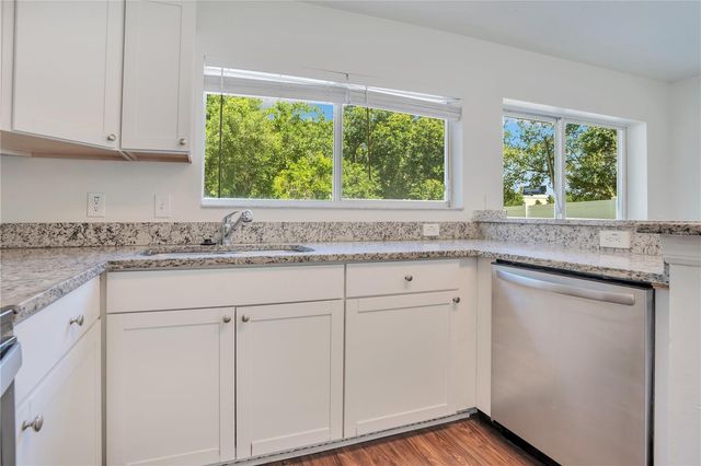 10225 SUMMERVIEW CIRCLE, Riverview, FL 33578