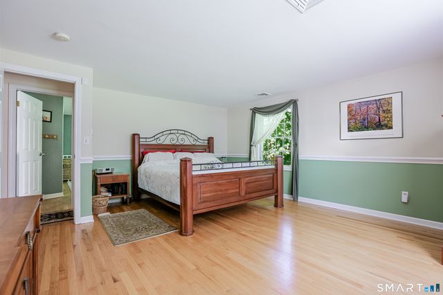 21 Geneva Road, Norwalk, CT 06850