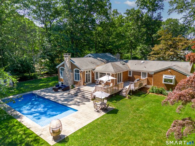 21 Geneva Road, Norwalk, CT 06850