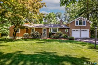 21 Geneva Road, Norwalk, CT 06850