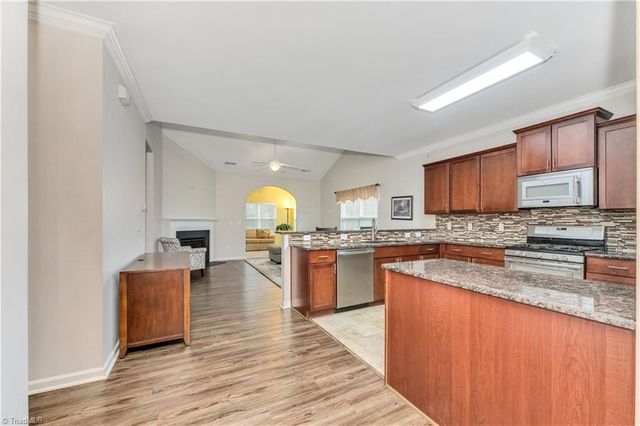 133 Kilbourne Drive, Advance, NC 27006